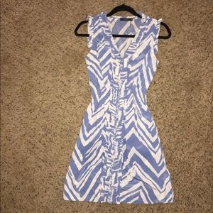 Classy summer dress with blue and white print